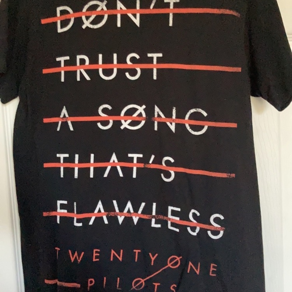 twenty one pilots blurryface tee bundle (hot topic prints)